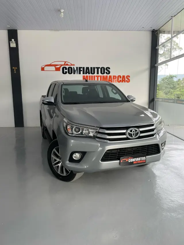 Carro Toyota Hilux Cabine Dupla 2018 Hilux 2.8 TDI STD CD 4x4