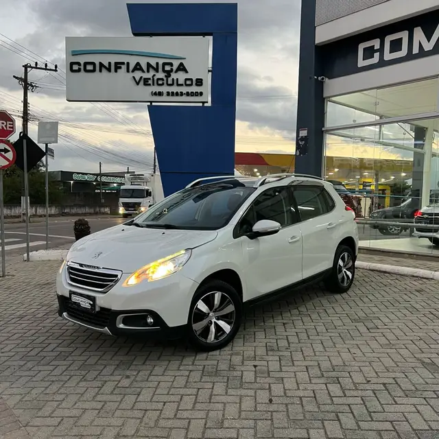Carro Peugeot 2008 2016 Griffe 1.6 16V (Aut) (Flex)