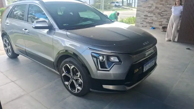 Carro Kia Niro 2023 SX Prestige 1.6 (Híbrido)