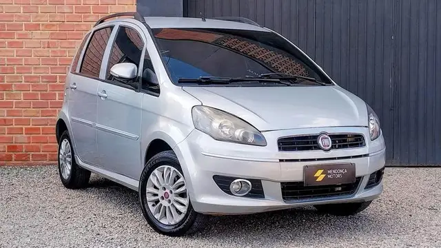 Carro Fiat Idea 2011 Essence 1.6 16V E.TorQ (Flex)