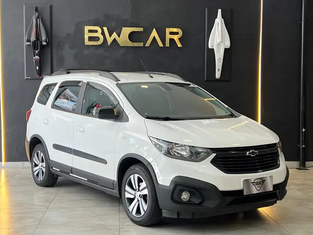 Carro Chevrolet Spin 2023 Activ 1.8 (Aut.)
