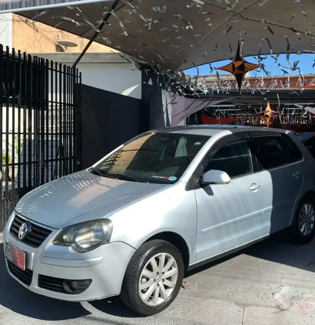 Carro Volkswagen Polo 2010 Hatch. Sportline 1.6 8V (Flex)
