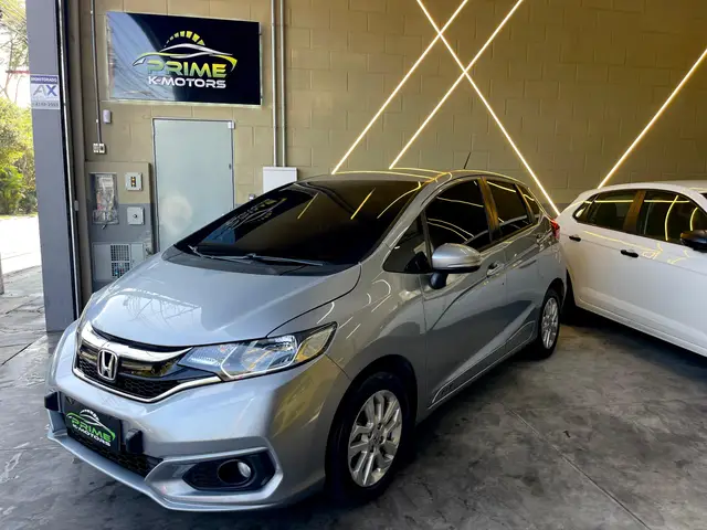Carro Honda Fit 2018 1.5 16v LX CVT (Flex)