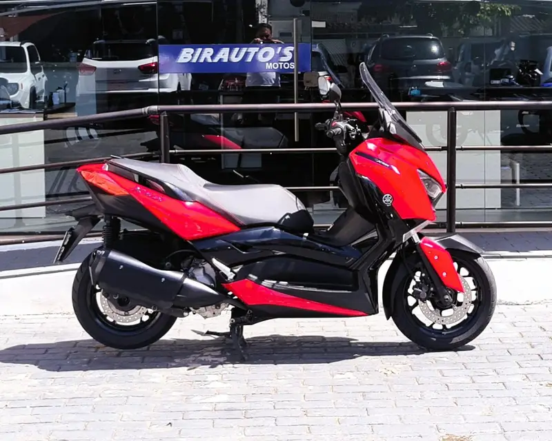 Yamaha XMax ABS