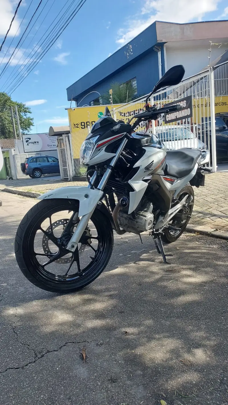 Honda CB 250F Twister (ABS)