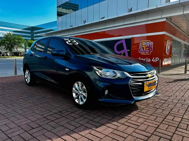 Carro Chevrolet Onix 2023 LT 1.0