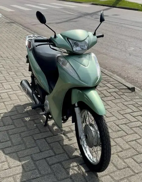 Honda Biz 125 ES
