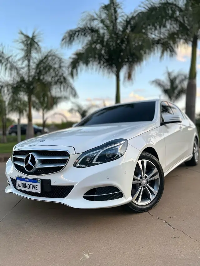 Carro Mercedes-Benz Classe E 2014 E 250 Avantgarde 2.0 CGI Turbo