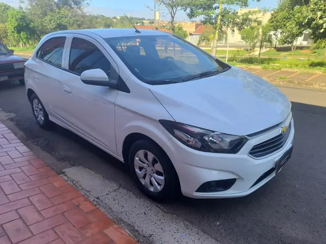 Carro Chevrolet Onix 2019 1.0 LT SPE/4