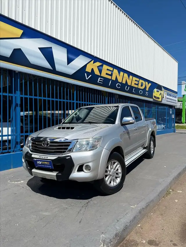Carro Toyota Hilux Cabine Dupla 2012 Hilux 3.0 TDI 4x4 CD SRV