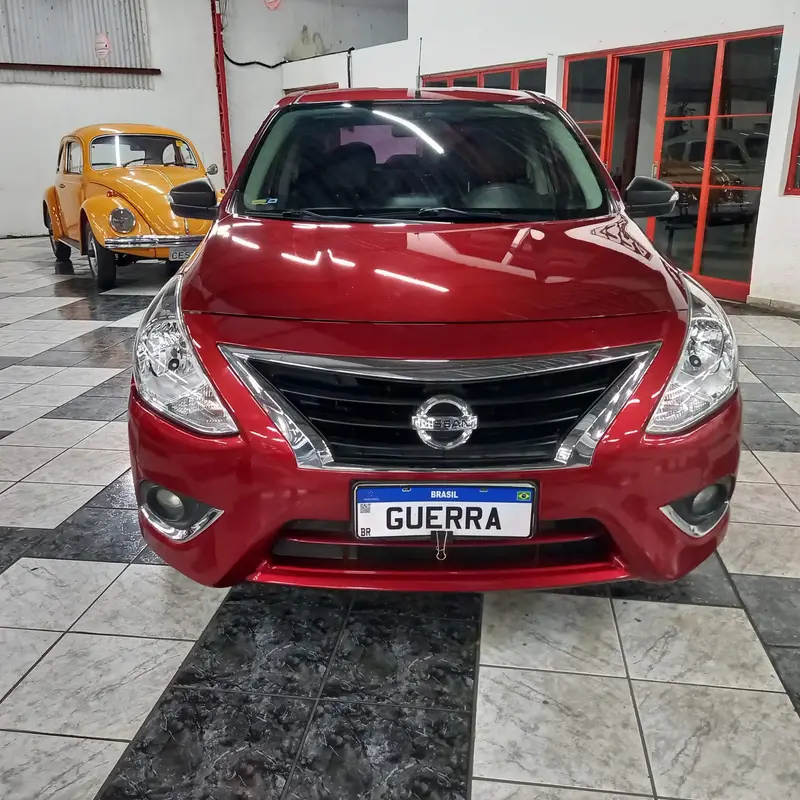 Nissan Versa 1.0 12V (Flex)