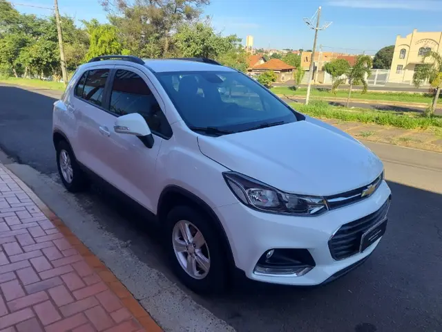 Carro Chevrolet Tracker 2018 LT 1.4 Turbo 4x2 (Aut) (Flex)