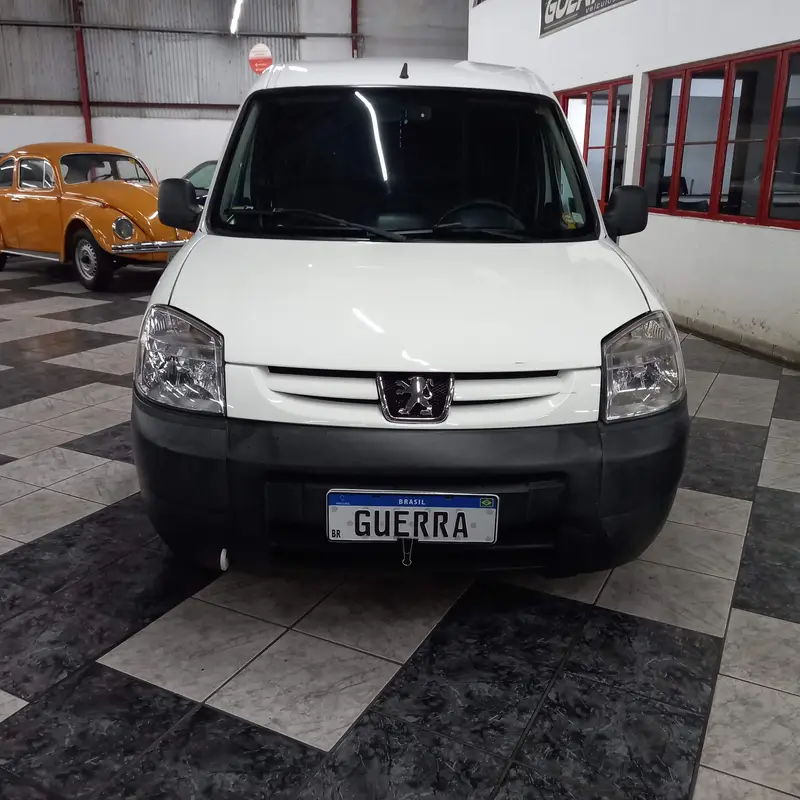Peugeot Partner Furgão 1.6 16V (Flex)