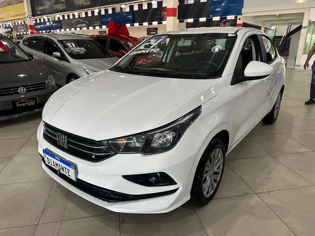 Carro Fiat Cronos 2024 Drive 1.3