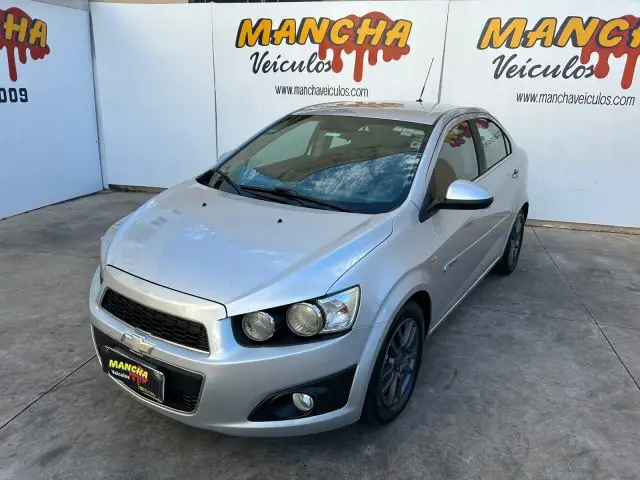 Carro Chevrolet Sonic Sedan 2014 LTZ 1.6 (Aut)