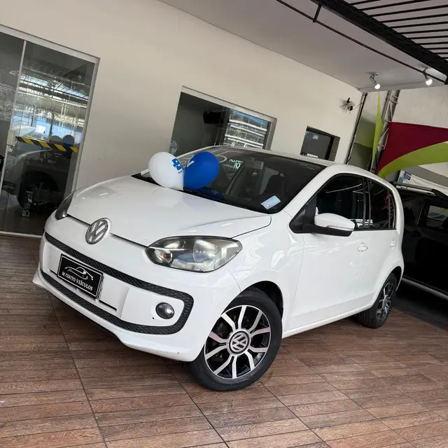 Carro Volkswagen Up! 2015 1.0 12v E-Flex high up!