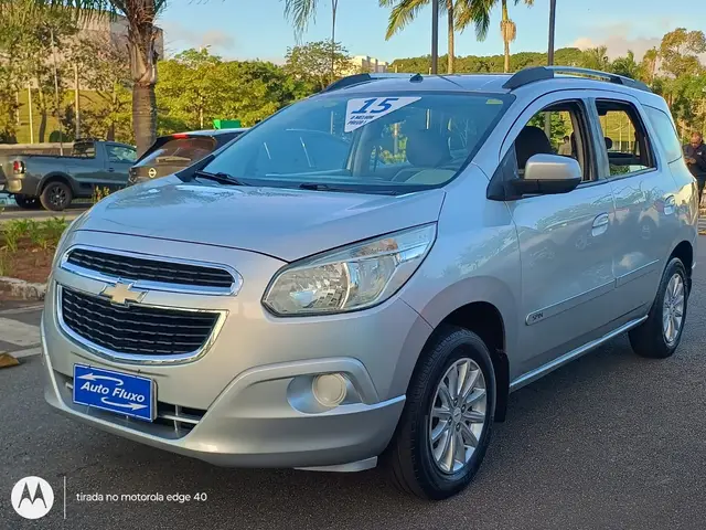 Carro Chevrolet Spin 2015 LT 5S 1.8 (Aut) (Flex)