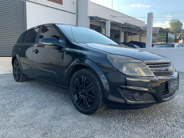 Carro Chevrolet Vectra GT 2011 2.0 8V (Flex)