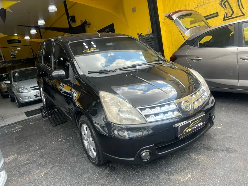 Nissan Livina SL 1.8 16V aut. (flex)