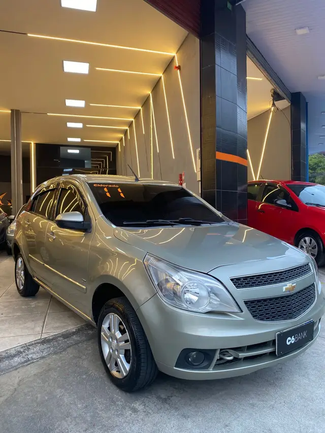 Carro Chevrolet Agile 2011 LTZ 1.4 8V (Flex)