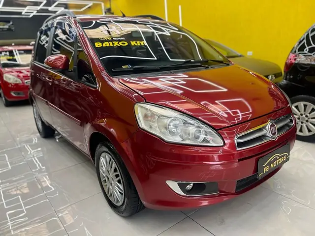 Carro Fiat Idea 2014 Attractive 1.4 8V (Flex)