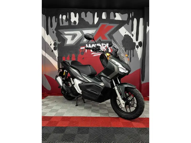 Honda ADV ABS