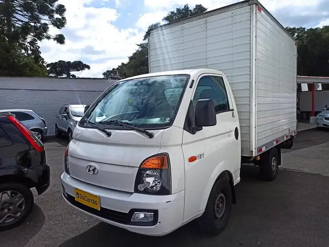 Carro Hyundai HR 2014 2.5 CRDi HD Longo sem Caçamba