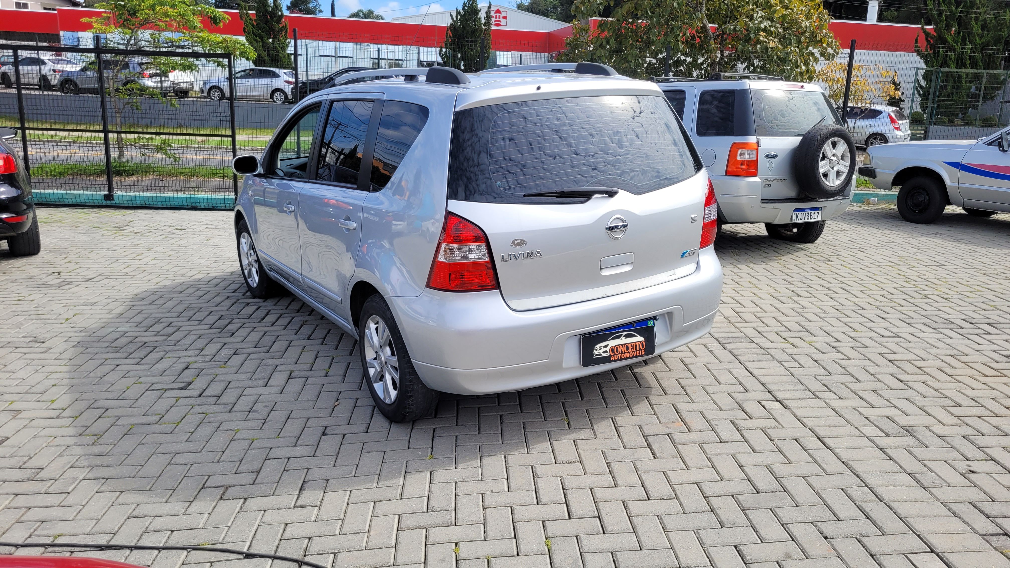 Nissan Livina