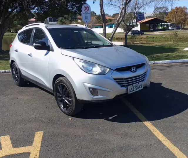 Carro Hyundai ix35 2011 2.0 XLS (Aut)