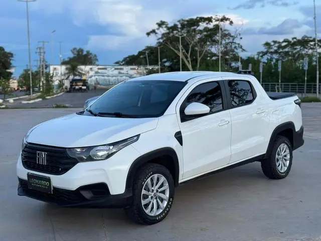 Carro Fiat Strada 2021 Endurance 1.4 CD (Flex)