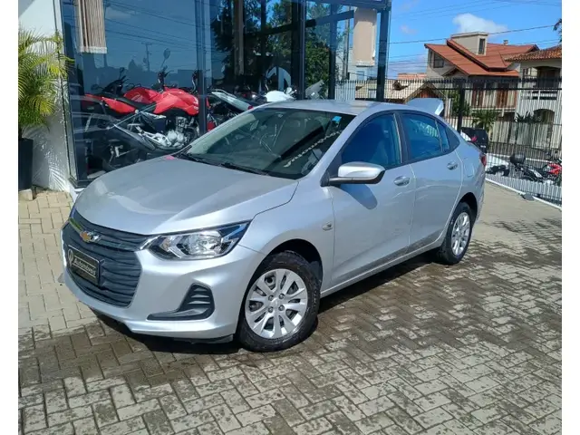 Carro Chevrolet Onix Plus 2022 1.0 LT (Flex)