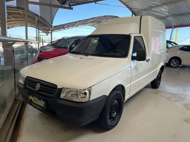 Carro Fiat Fiorino 2010 Furgão 1.3 (Flex)