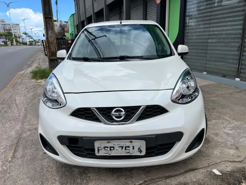 Nissan March 1.0 12V S (Flex)