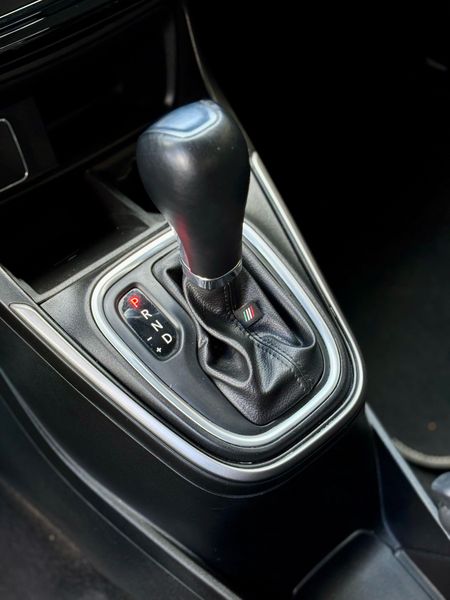 Strada Volcano 1.3 8V CD AT