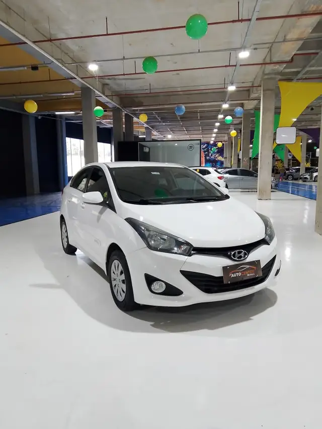 Carro Hyundai HB20S 2015 1.6 Comfort Plus (Aut) (Flex)