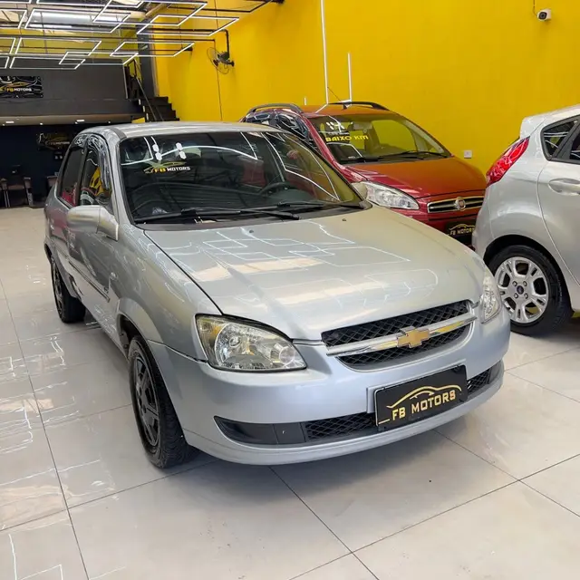 Carro Chevrolet Classic 2011 1.0 VHC (Flex)