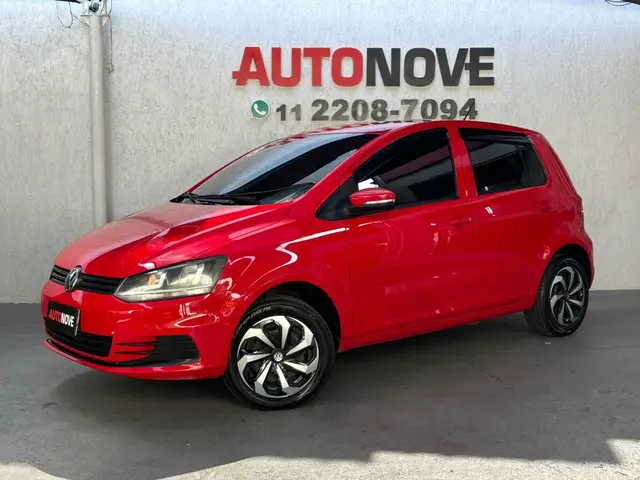 Carro Volkswagen Fox 2015 Trendline 1.0 TEC (Flex)