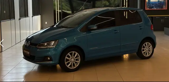 Carro Volkswagen Fox 2015 Comfortline 1.0 TEC (Flex)