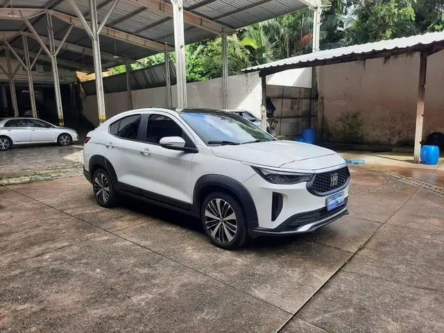 Carro Fiat Fastback 2023 Audace Turbo 200 (Flex) (Aut)