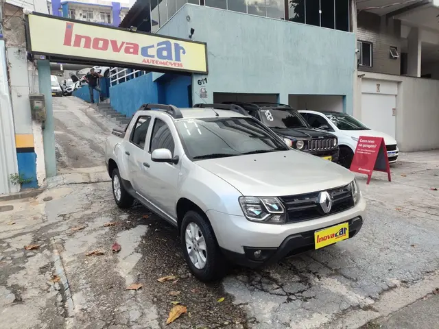 Carro Renault Duster Oroch 2017 1.6 16V SCe Dynamique (Flex)
