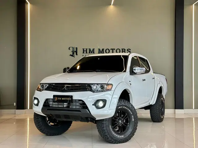 Carro Mitsubishi L200 Triton Sport 2015 3.2 DID-H HPE 4WD (Aut)