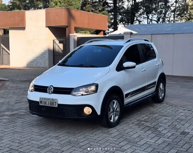 Carro Volkswagen CrossFox 2012 1.6 VHT (Flex)