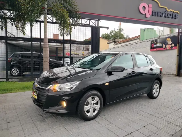 Carro Chevrolet Onix 2024 1.0
