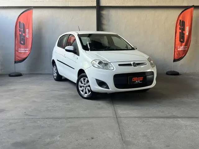 Carro Fiat Palio 2013 Attractive 1.4 8V (Flex)