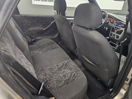 Siena ELX 1.8 8V
