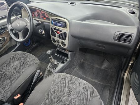 Siena ELX 1.8 8V