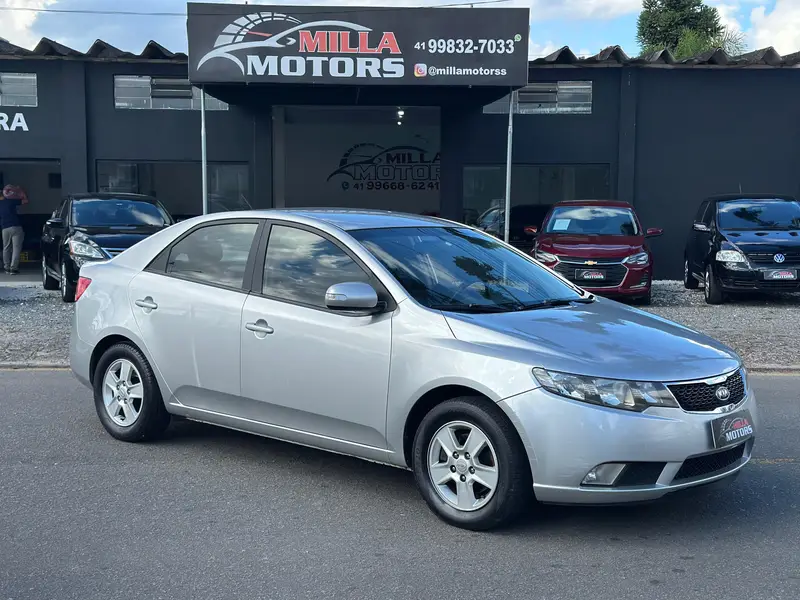 Kia Cerato EX 1.6 16V