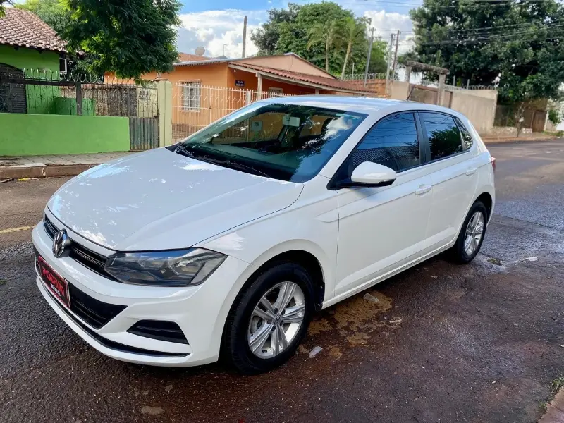 Volkswagen Polo 1.0 (Flex)
