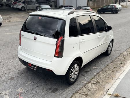 Idea Attractive 1.4 8V (Flex)