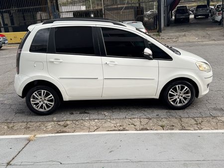 Idea Attractive 1.4 8V (Flex)
